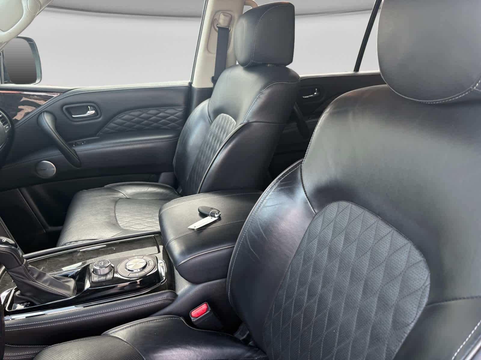 2020 INFINITI QX80 LUXE