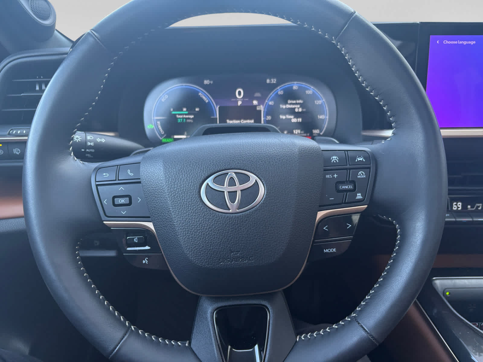 2025 Toyota Crown Signia Limited