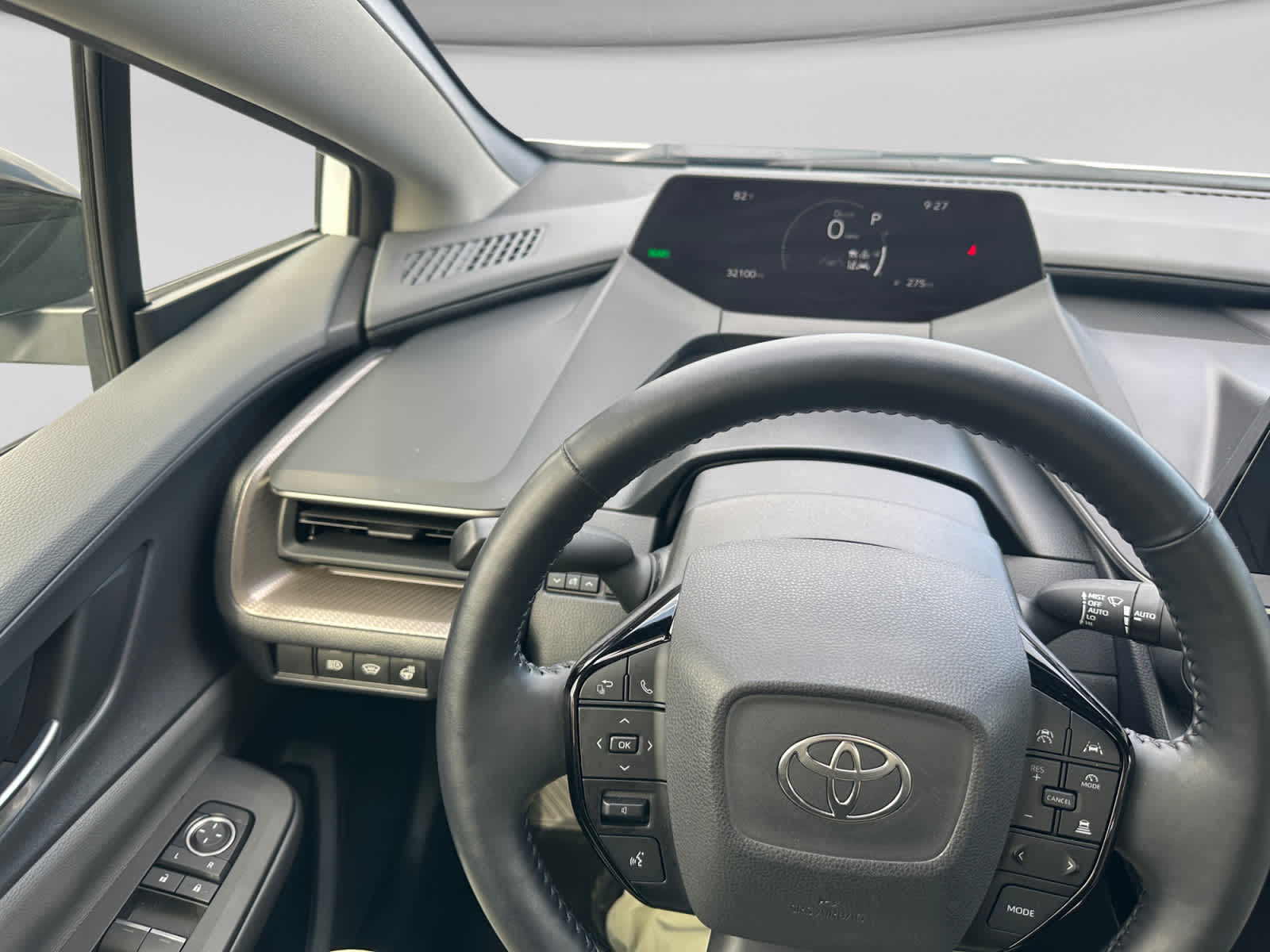 2024 Toyota Prius XLE