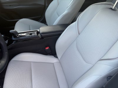 2024 Toyota Prius XLE