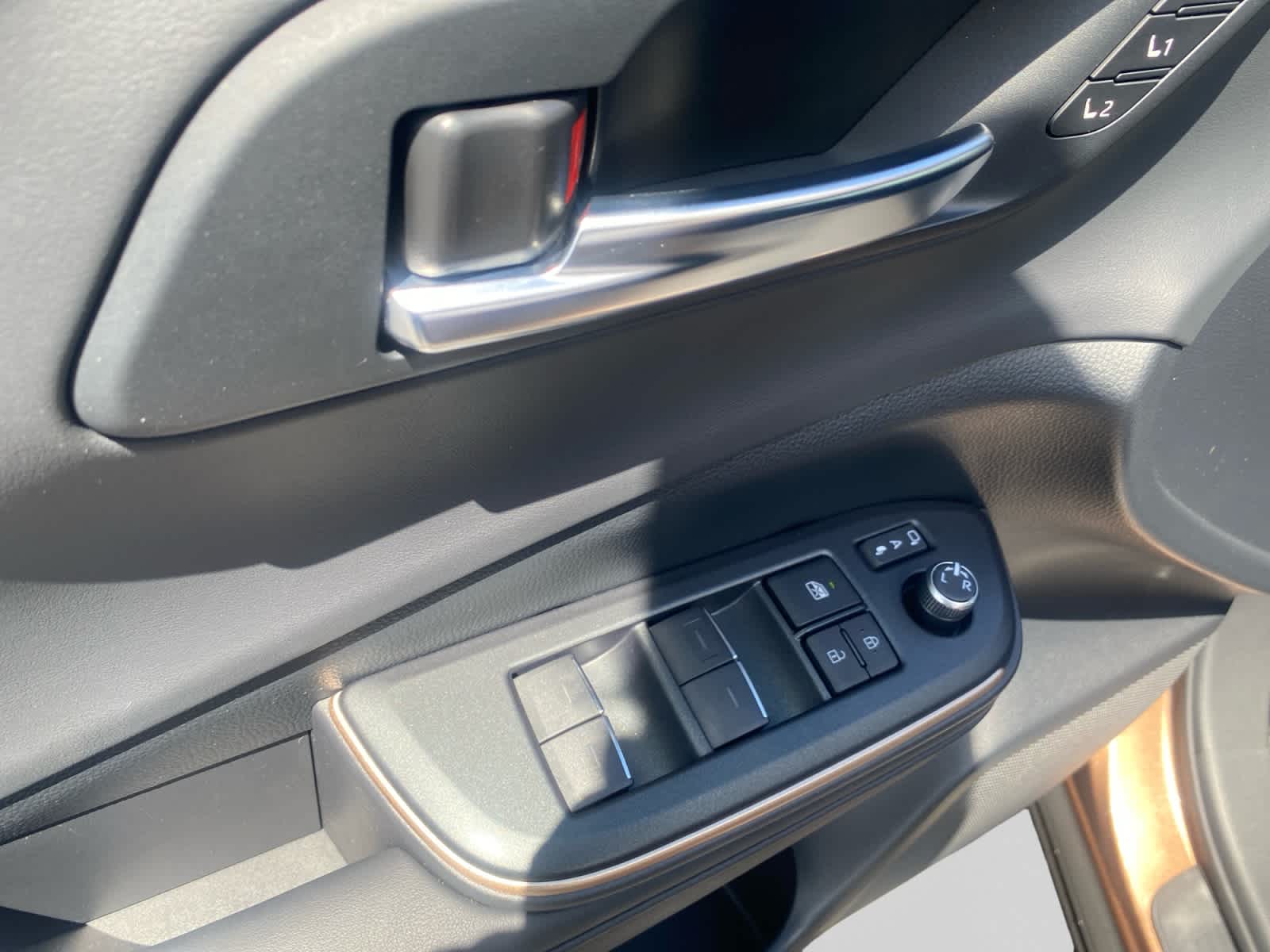 2023 Toyota Crown Platinum