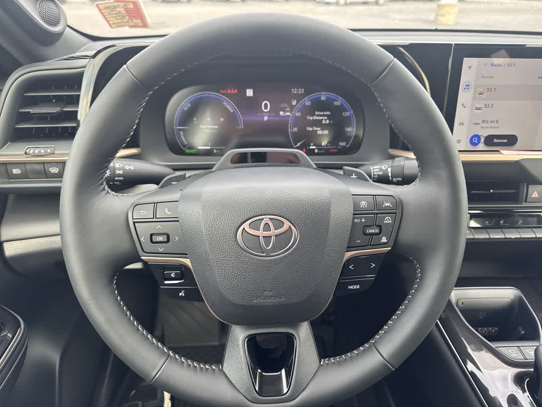 2026 Toyota Crown Platinum