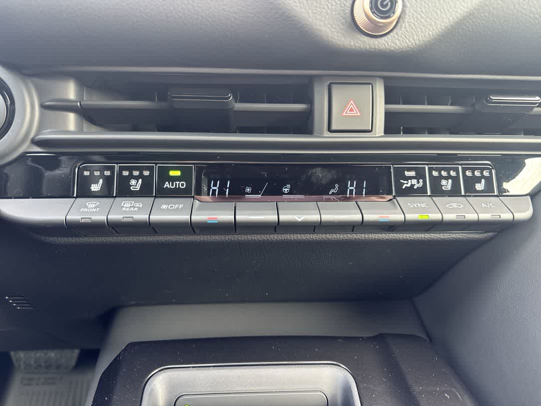 2026 Toyota Crown Platinum