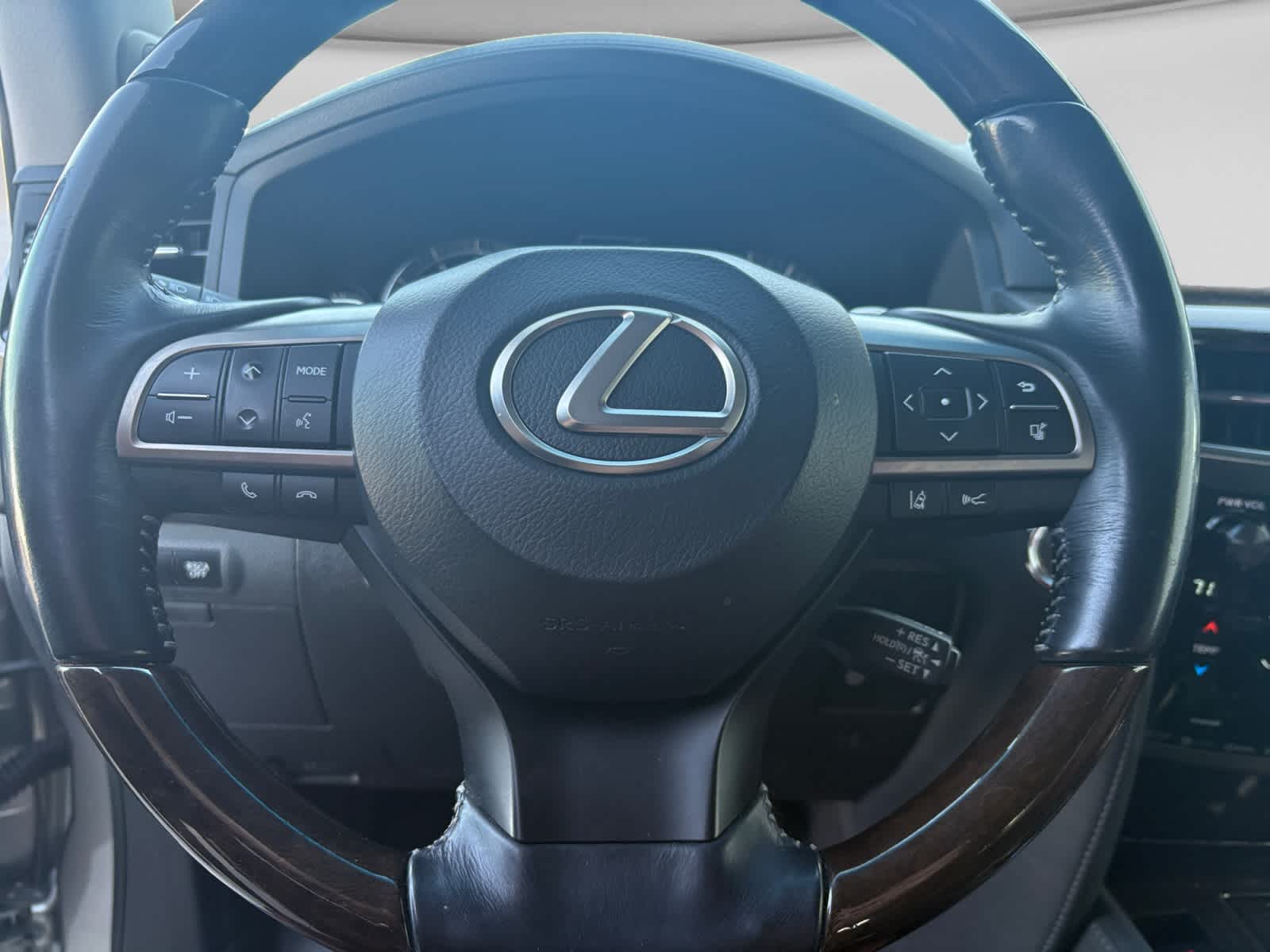 2017 Lexus LX 