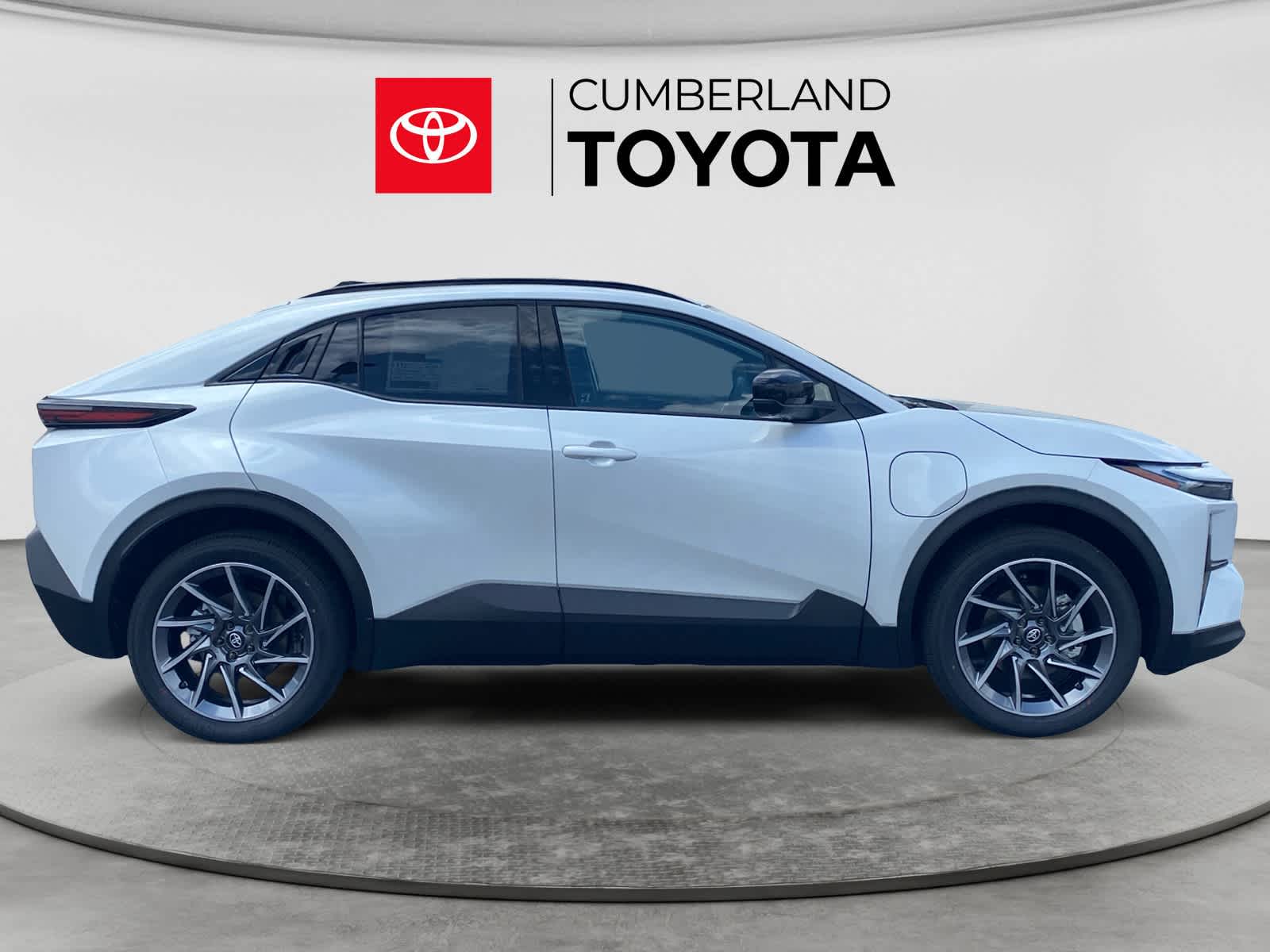 2026 Toyota C-HR XSE