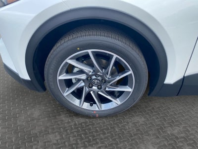 2026 Toyota C-HR XSE