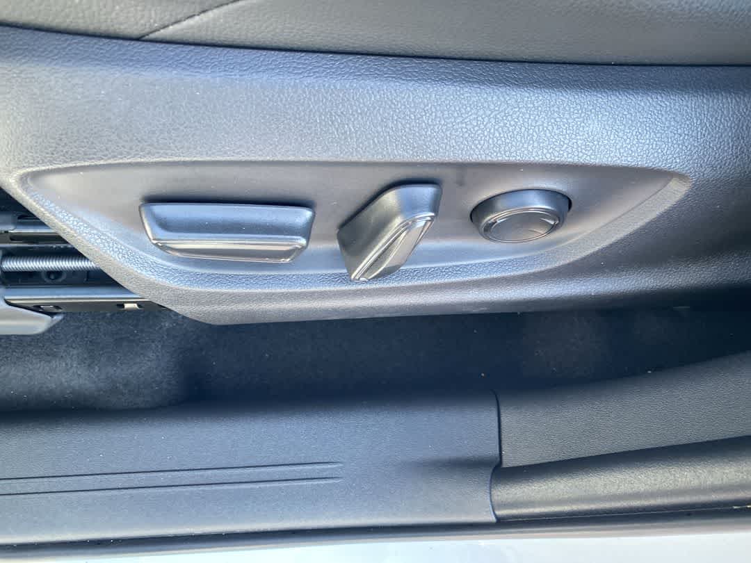 2024 Toyota bZ4X Limited