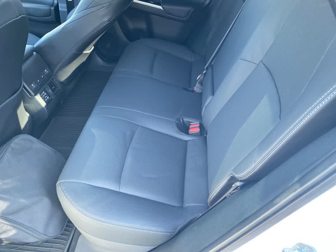 2024 Toyota bZ4X Limited