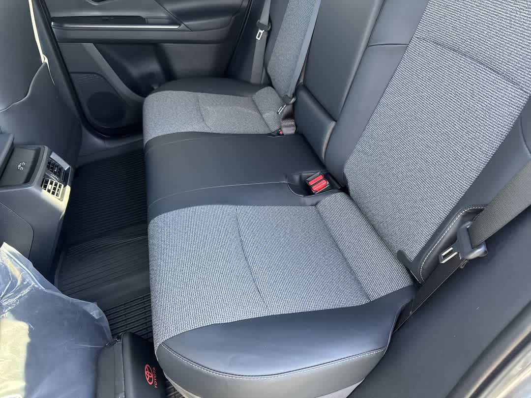 2026 Toyota bZ XLE Plus