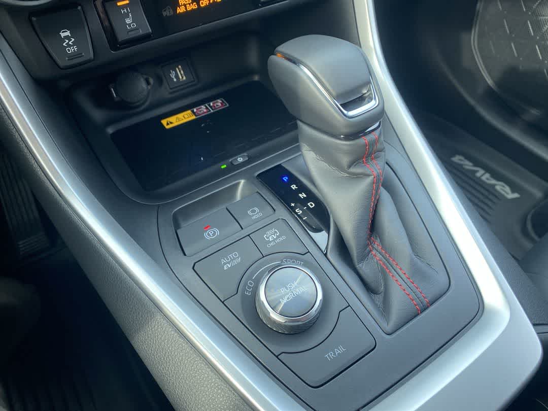 2025 Toyota RAV4 Plug-In Hybrid XSE