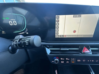 2026 Kia Niro SX