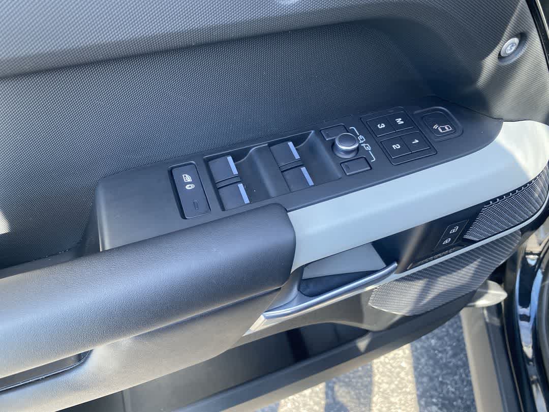 2022 Land Rover Defender XS Edition