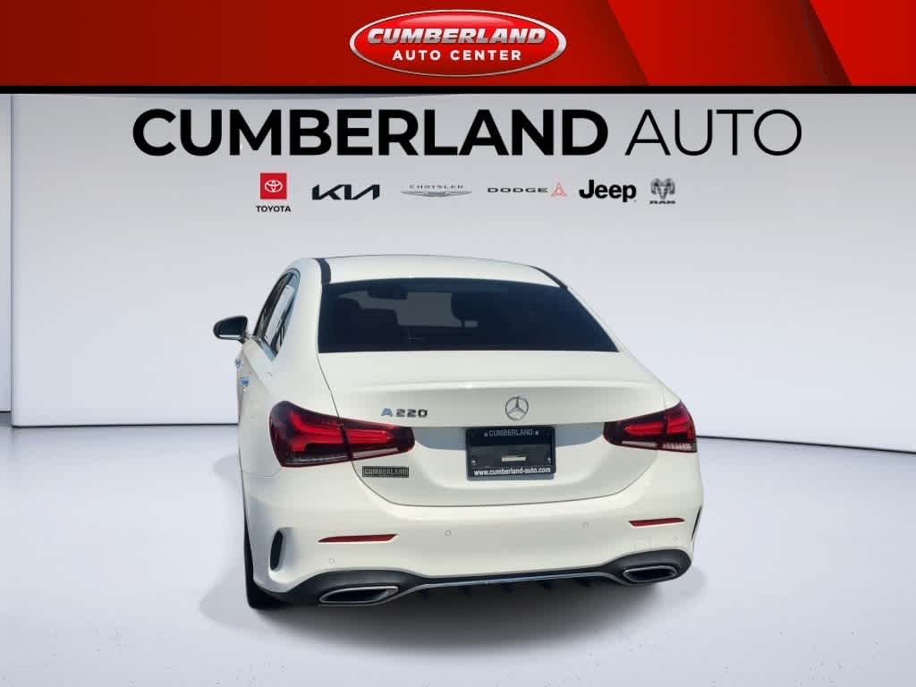 2022 Mercedes-Benz A 220 A 220