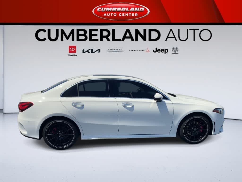 2022 Mercedes-Benz A 220 A 220