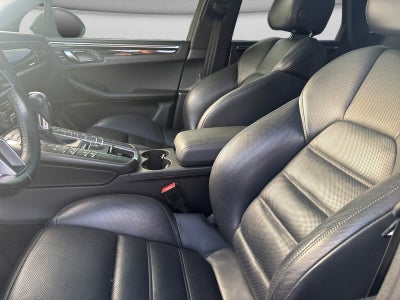 2021 Porsche Macan S