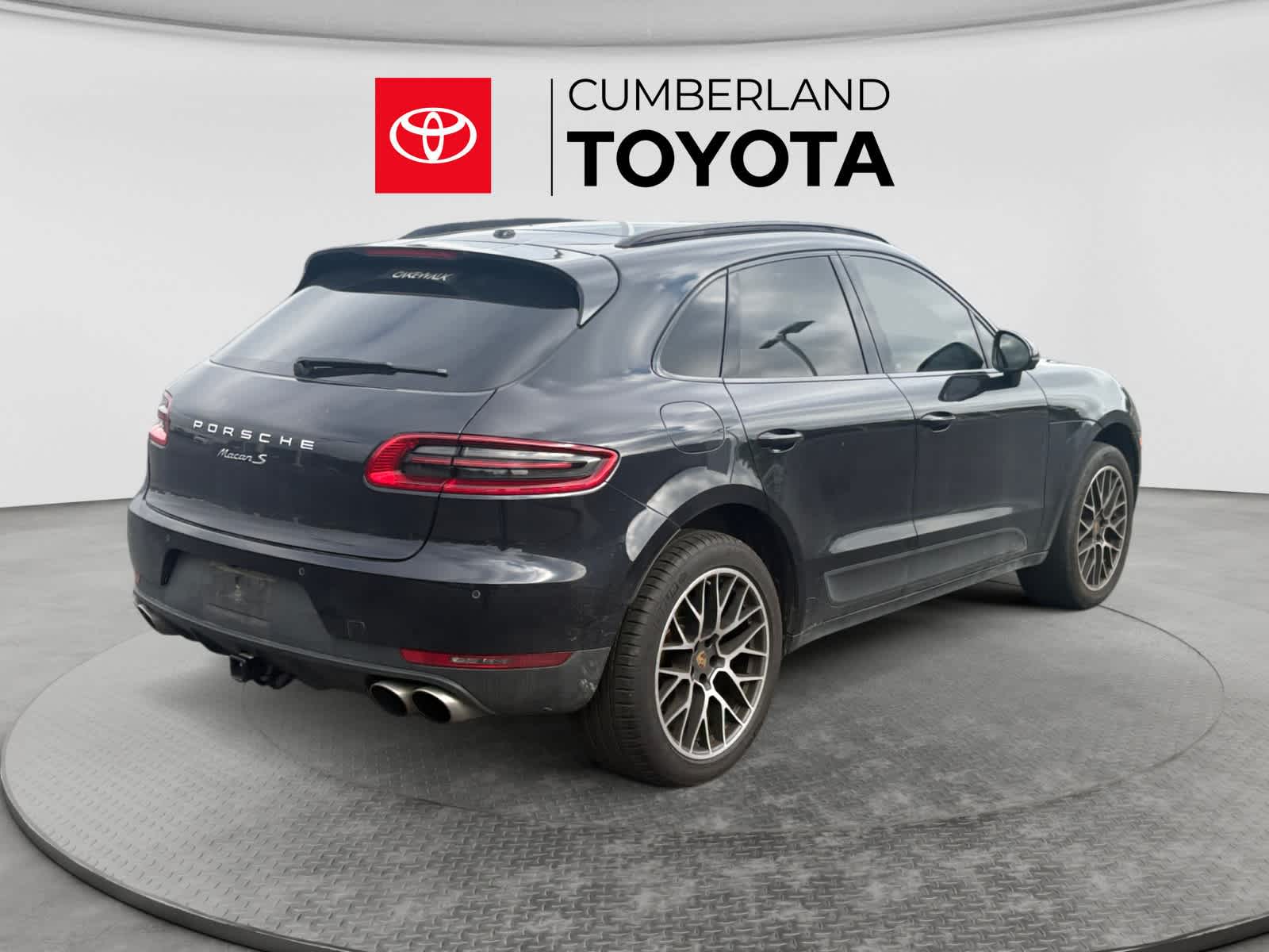 2017 Porsche Macan S