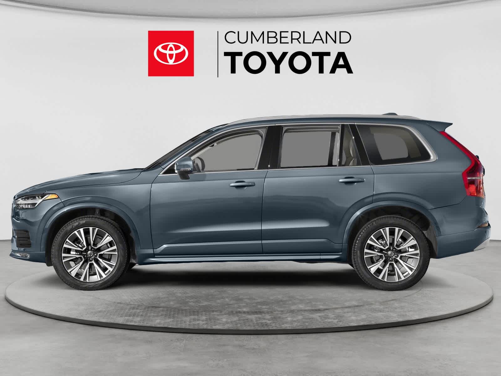 2022 Volvo XC90 Momentum