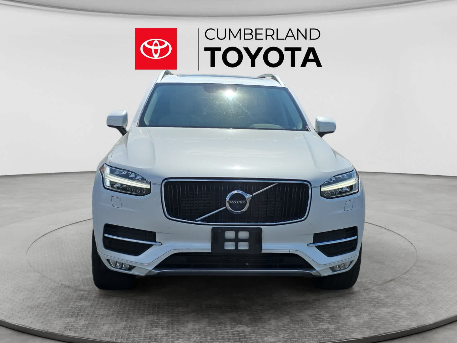 2018 Volvo XC90 Momentum