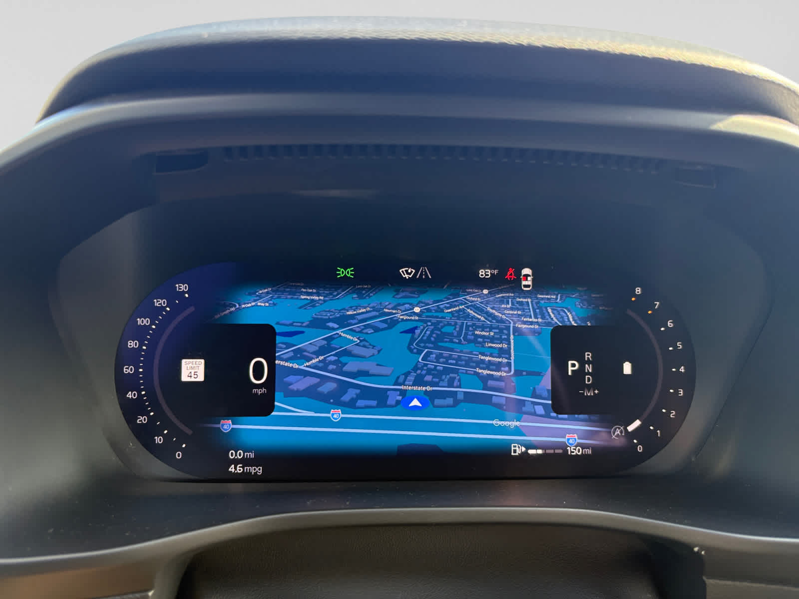 2023 Volvo XC40 Plus Dark Theme