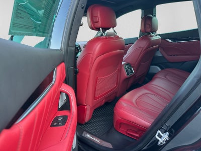 2022 Maserati Levante Modena